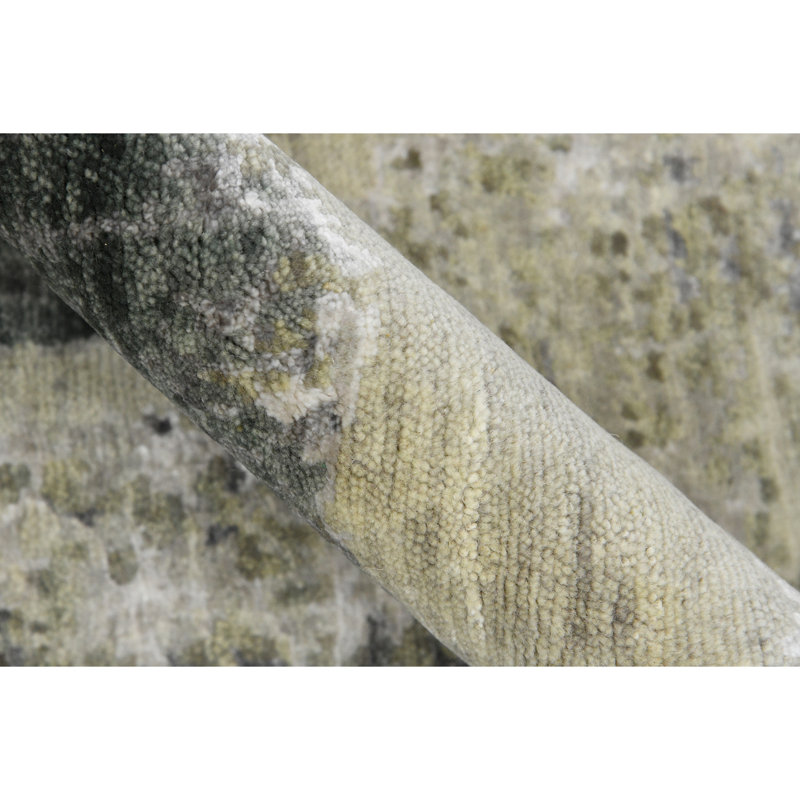 Gray Hand-Knotted Wool Viscose Abstract Accent Rug 2'x3'