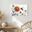 Illustration botanique sur toile représentant un chrysanthème orange et une abeille-1143188553