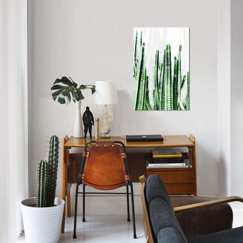 «Cactus IV» par Mareike Böhmer, impression sur toile tendue, H 26 po x l 18 po x P 1,5 po, Pas de tapis, Toile tendue