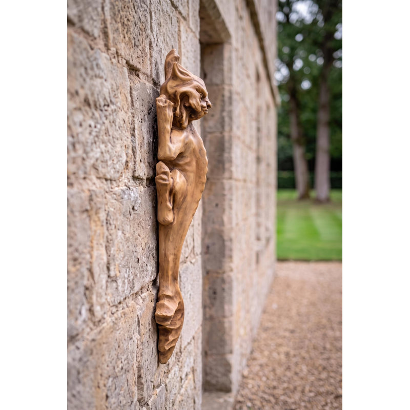 Catgoyle on the Loose Statue