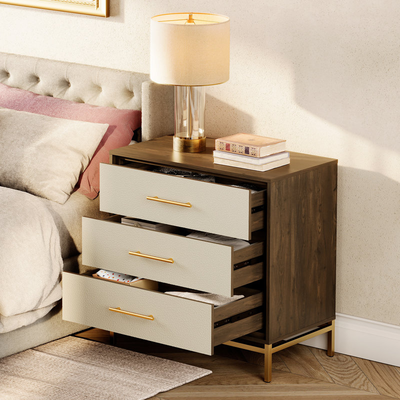 Commode 6 tiroirs Wampat avec glissières pré-assemblées et finition en cuir