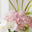 Ornements de fleurs simulées