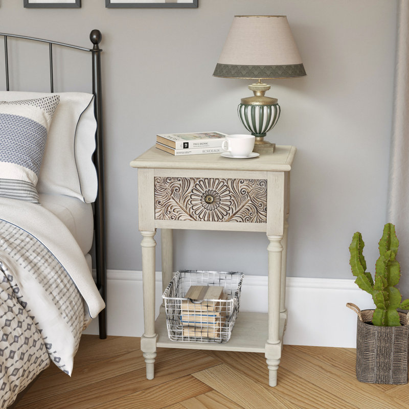 18'' Carved Bedroom Nightstand Bedroom Bedside Table