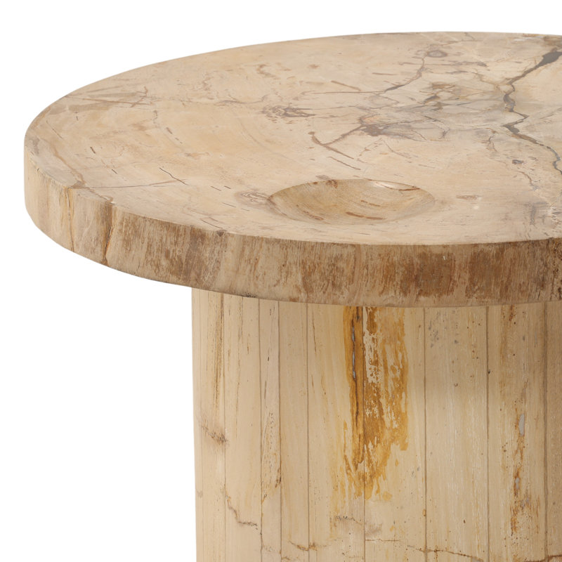 Brittany Coffee Table Natural, 15.5" H x 25.59" W x 25.7" D