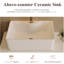 Meuble-lavabo de 31,5 po avec lavabo vasque, construction en bois massif, rangement intérieur en céramique classé pour petites salles de bain