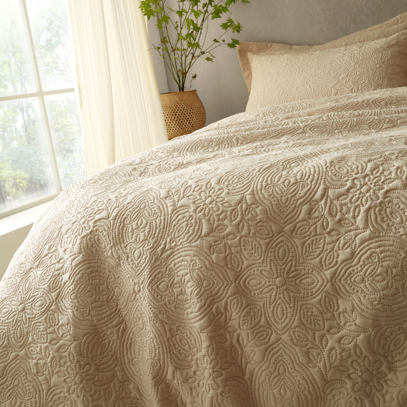 Polyester Floral Duvet Cover Set with Pillowcases Included, Kingsize Duvet Cover + 2 Standard Pillowcases