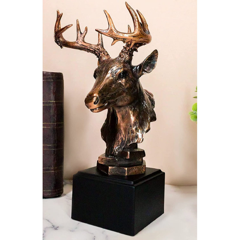 Figurine de forêt sauvage Jonesha