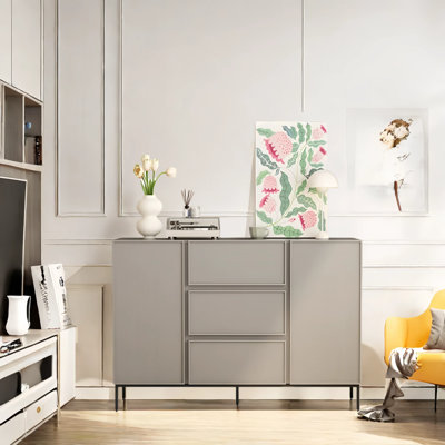 Buffet rétro italien minimaliste