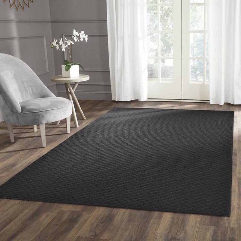 Tapis noir touffeté Lomax