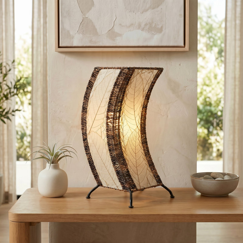 Quintan Metal Novelty Lamp, Natural