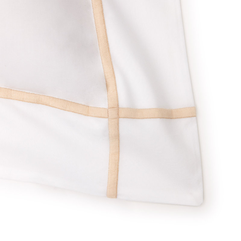 Athena Sham, Dune, Standard