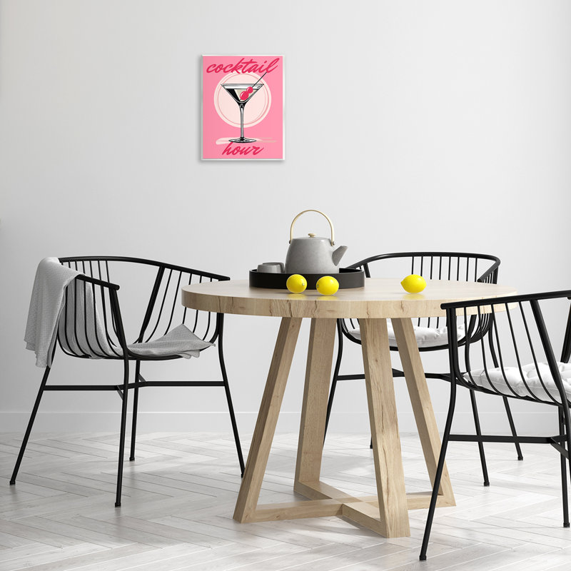 «Cocktail Hour on Pink» par Elizabeth Medley