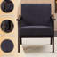 Fauteuil moderne avec dossier haut et influence médiévale en noir antique, rembourré, pieds en bois massif pour le confort du salon