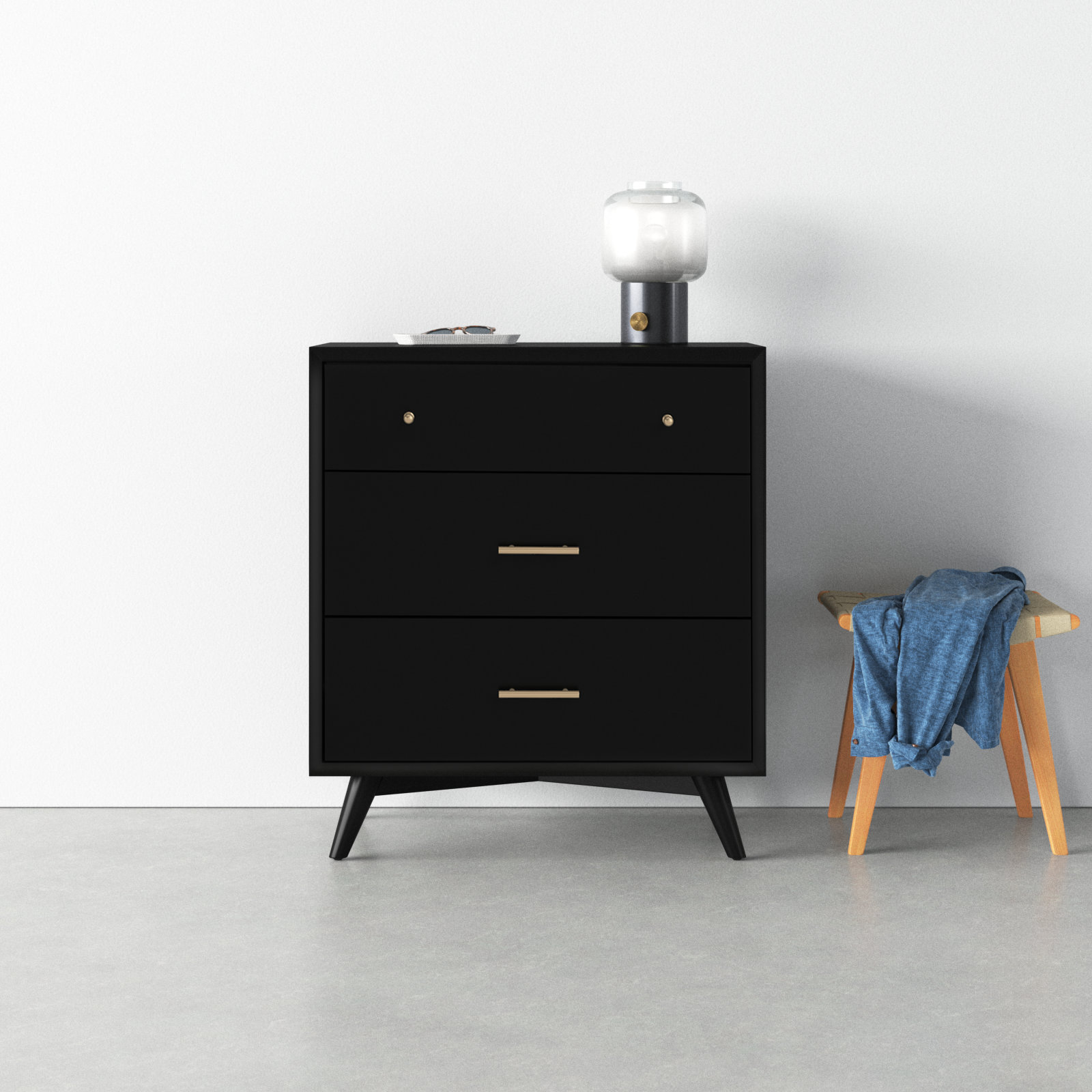 Williams 32" Mahogany Dresser, Black