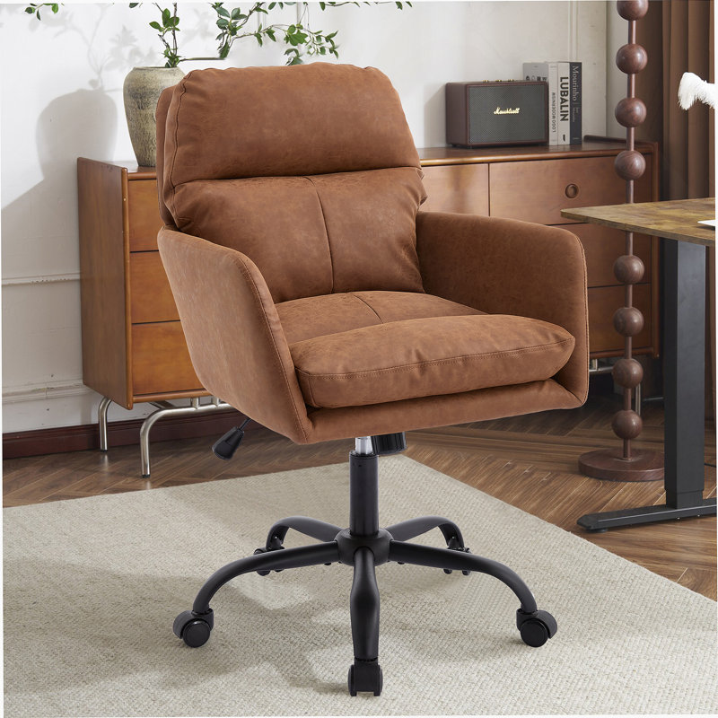 Cuir artificiel, similicuir, base noire, hauteur réglable, convient au bureau, à la chambre à coucher, à la coiffeuse et à d'autres environnements. Une chaise de bureau. Brun