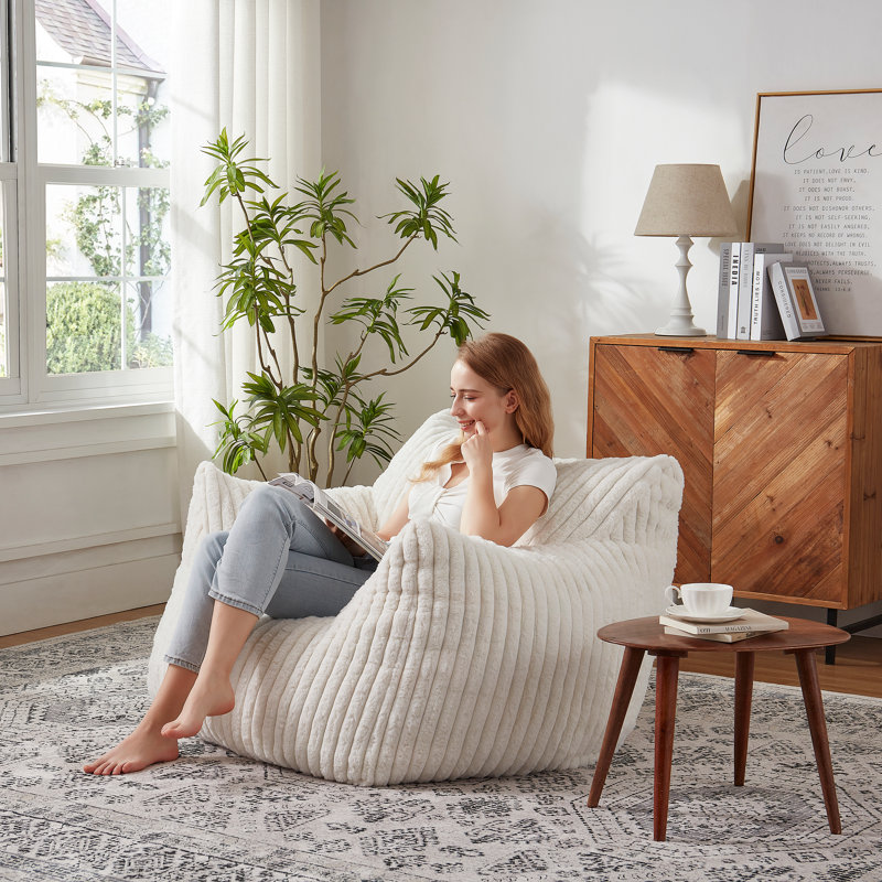 Oversized 45“ Plush Faux Fur Bean Bag Chair with Foam Filling, White, 30“ H x 45" W x 39"D