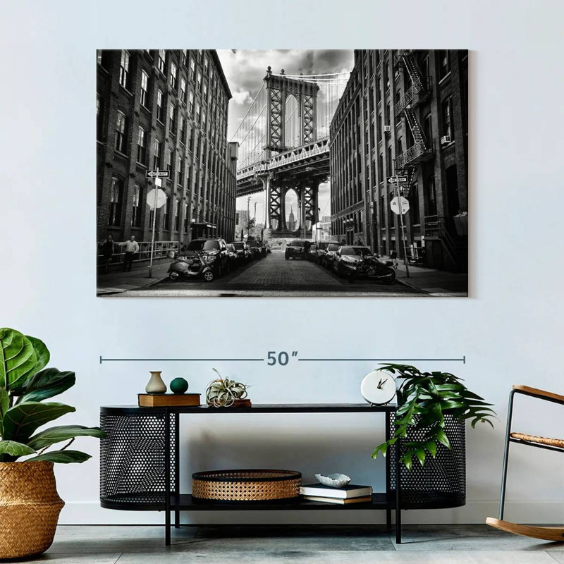 Kavia In America, 34" H x 51" W