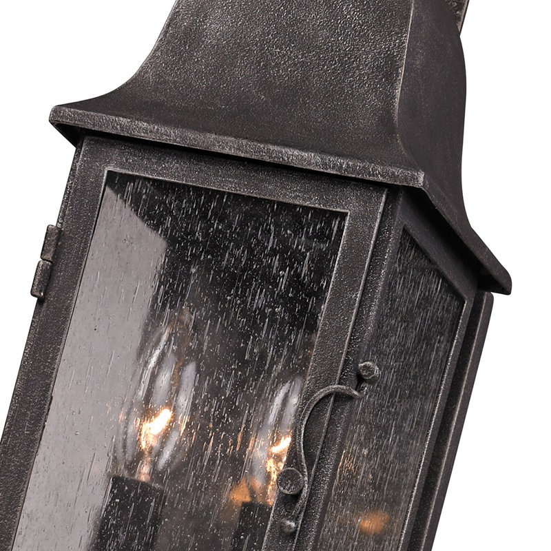 Larchmont 2 - Light Outdoor Wall Lantern