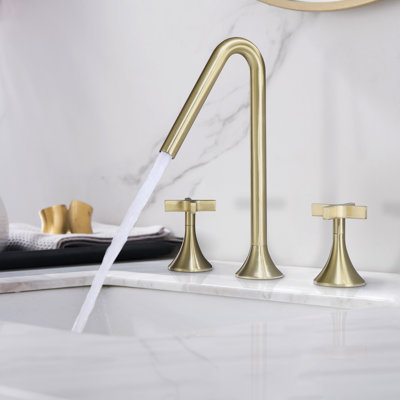 Robinet de salle de bain à large entraxe