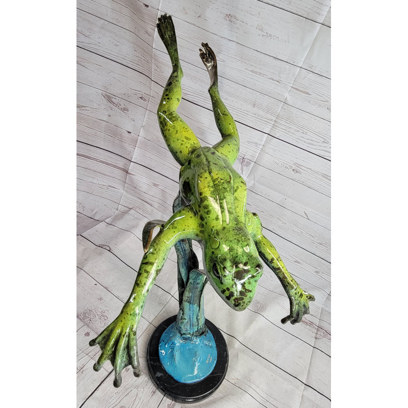 Statue de grenouille sauteuse bronze, sculpture en métal, décor peint sur base de marbre, art numéroté original