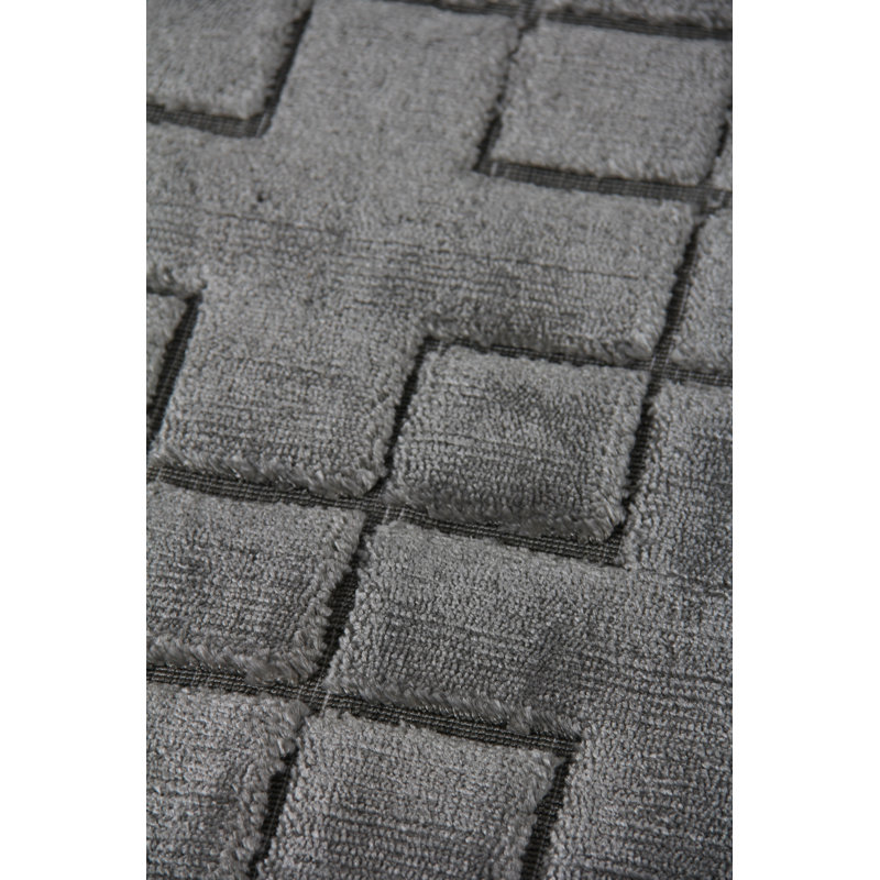 Smooch Geometric Area Rug in Dark Gray, Rectangle 6' x 9'