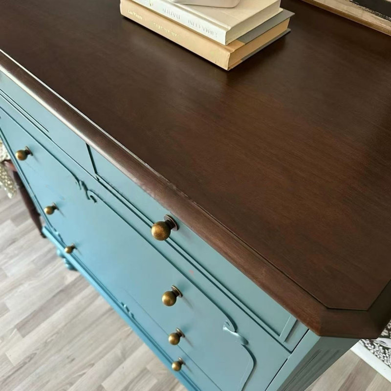 Buffet multifonctionnel pour la maison