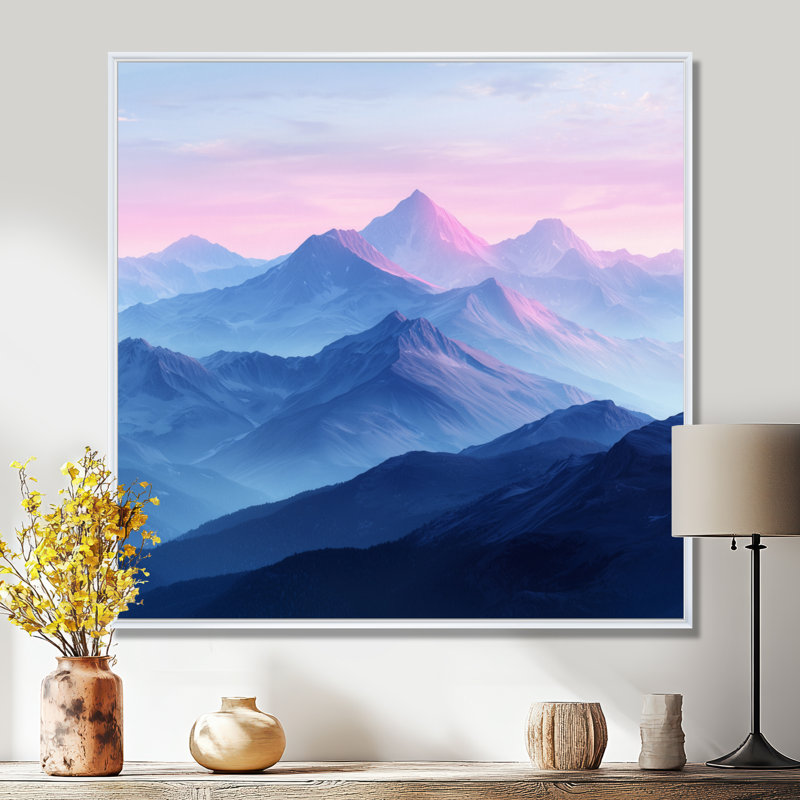 Gilan, montagnes mauves dans la lumière du matin I - montagnes, art mural, H 16 po x l 16 po, Impression encadrée flottante