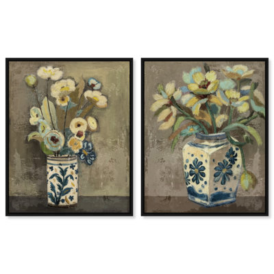 Flowers In Vases Set Set by Oliver Gal