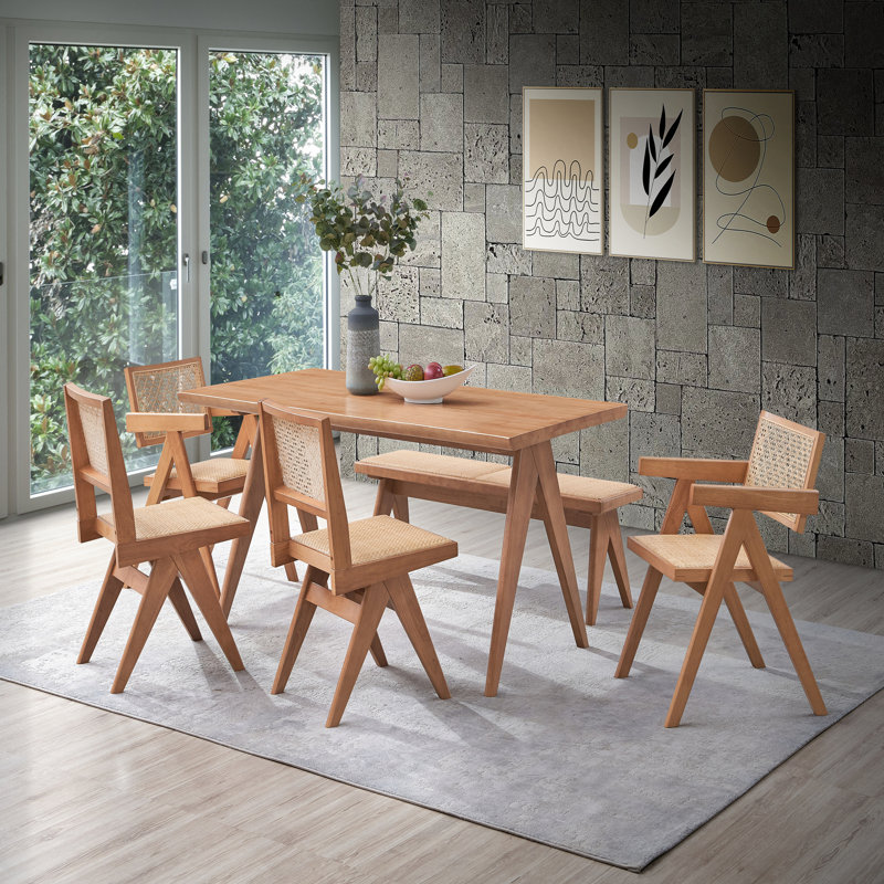Table de salle à manger naturelle avec pieds en bois