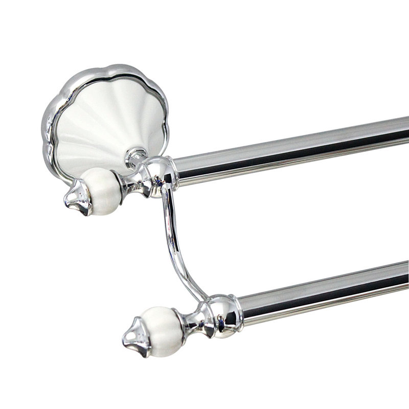 Barre à serviettes murale 28,25 po Hamner
