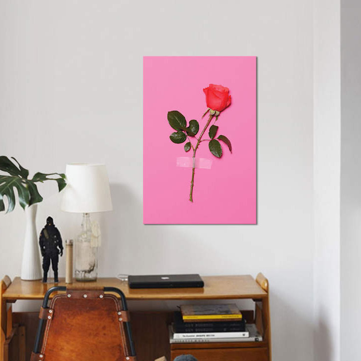 «Wallflower» par Honeymoon Hotel - impression sur toile tendue, H 18 po x l 12 po x P 1,5 po, Toile tendue, Pas de tapis