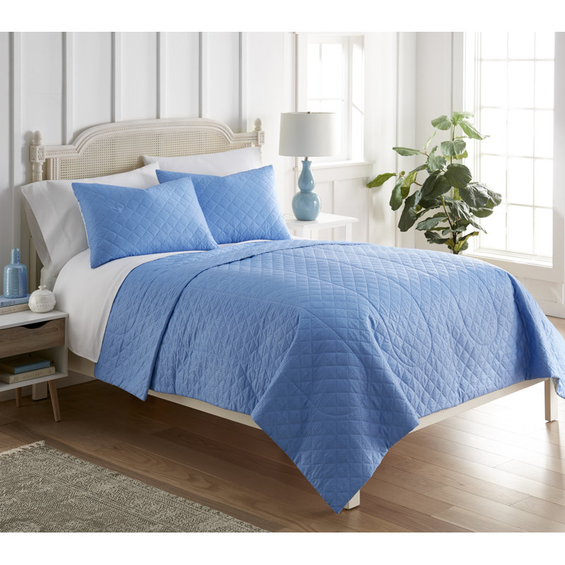 Blue Poppies Twin Microfiber Reversible Quilt Set