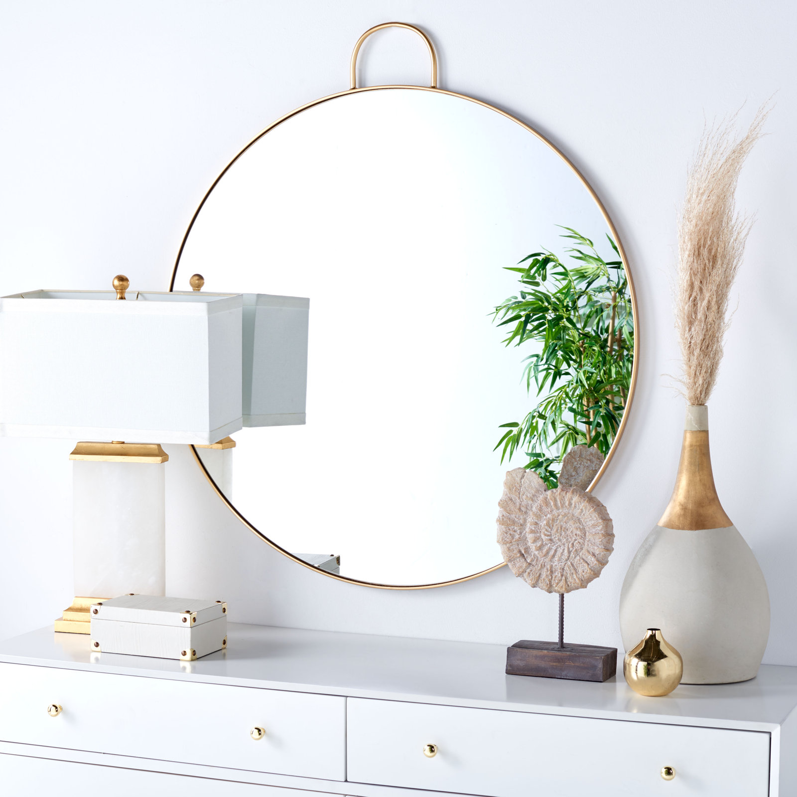 Kathy Metal Round Wall Mirror, Gold