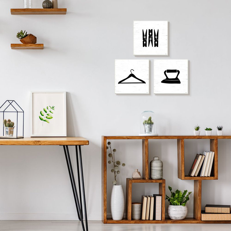 « lessive items design », ensemble de 3 impressions sur toiles, H 17 po x l 17 po x P 1,5 po, Toile tendue
