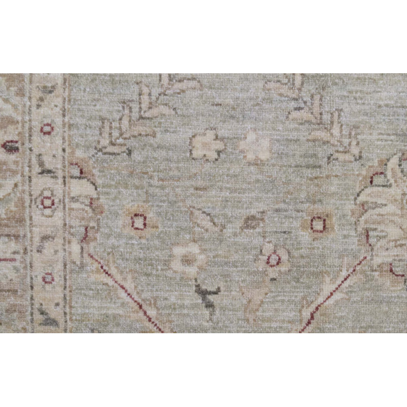 Hand-Knotted High-Quality Ivory Area Rug