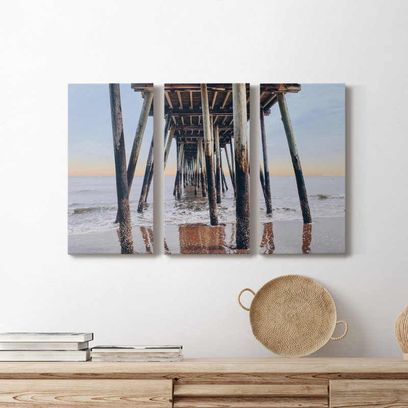 Under the Pier - Photographie de toile tendue 3 pièces, H 18 po x l 36 po x P 1 po
