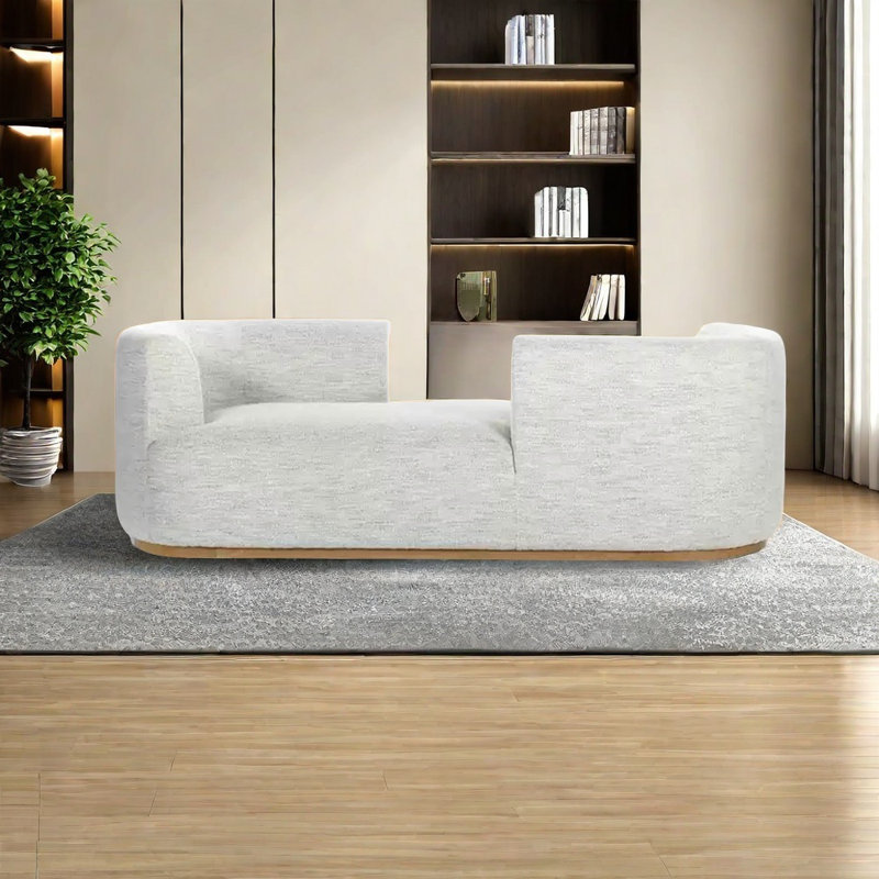 Chaise élégante en bois massif tendance