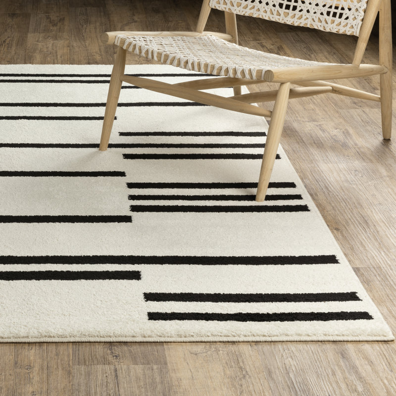 Tapis beige / noir Colesen Staggered Stripes, Rectangle 7 pi 10 po x 10 pi