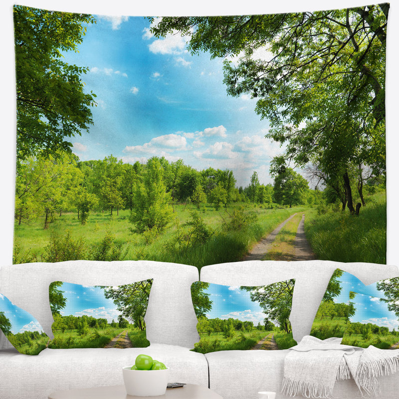 Tapisserie de forêt et de ciel en polyester avec accessoires suspendus inclus, H 50 po x l 60 po