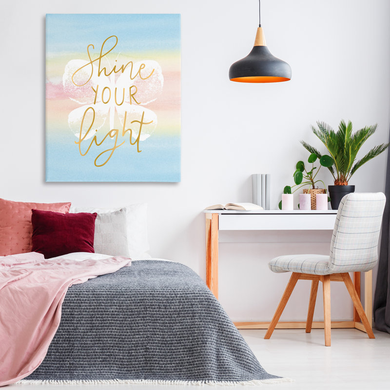 «Shine Your Light» par Blue Chair Blessing, H 48 po x l 36 po