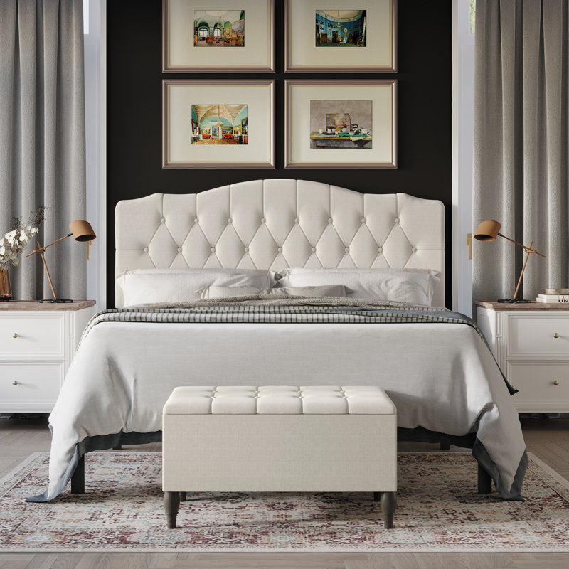 Lit rembourré avec banc de rangement Forbish, Complète, Gris chaleureux