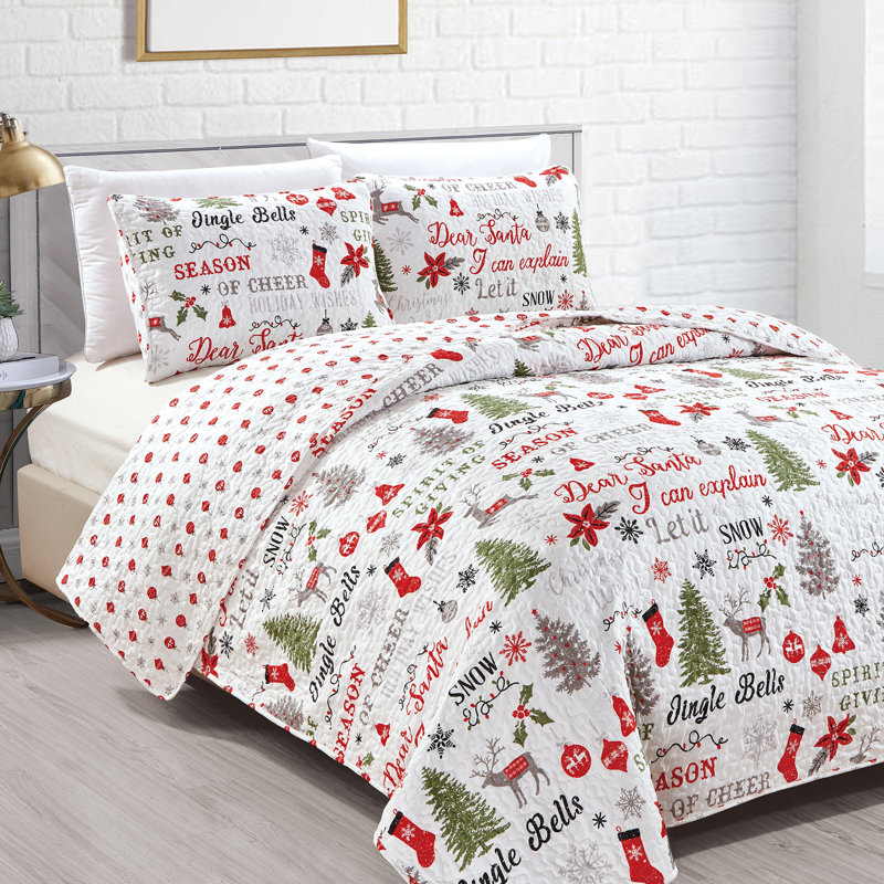 Cheerful Holiday Printed Quilt Set with Shams, Twin / Twin XL Quilt + 1 Standard Sham