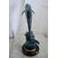 Sculpture en forme de dauphin simple, base ondulée 13 po x 8 po x H 21 po
