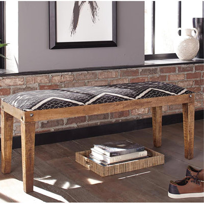 Banc rembourré rustique noir et blanc avec pieds en bois à motif moderne