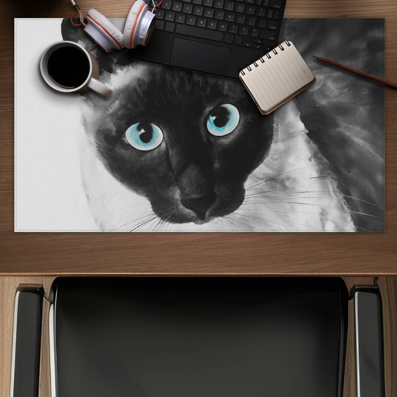Blue eyes siamese cat - 14.00"x24.25" Desk mat