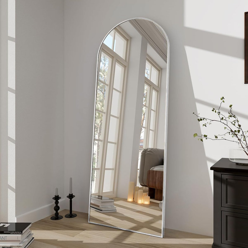 Miroir sur pied arqué pleine longueur 64 po x 21 po avec support, argent, Argent