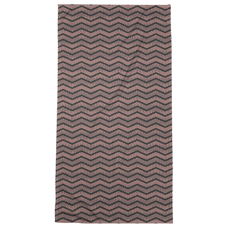 Serviette de bain à chevrons ondulés Stephenie, Noir / Rouge