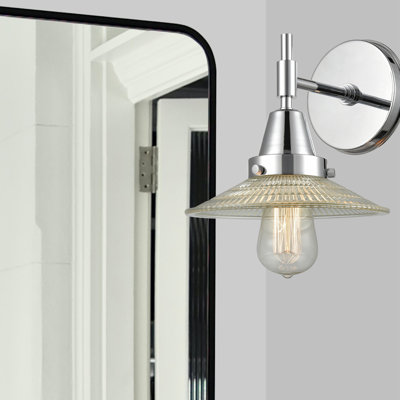Gayle Armed Sconce