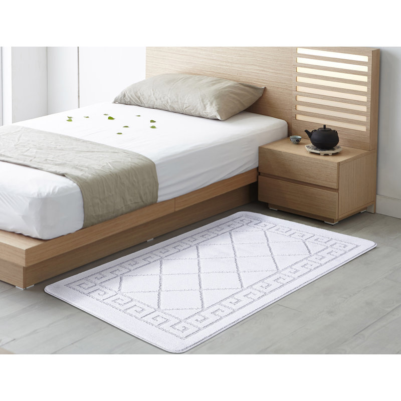 Jimena Non-Slip Geometric Indoor Doormat, 60cm x 110cm, Silver