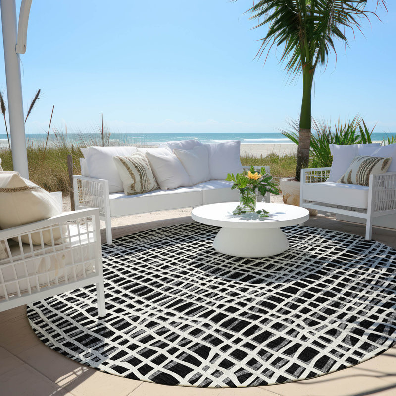  Finck Non-Slip Indoor / Outdoor Door Mat, Round 8'